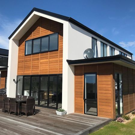 Luxury On Kapuka Villa Wanaka Exteriör bild