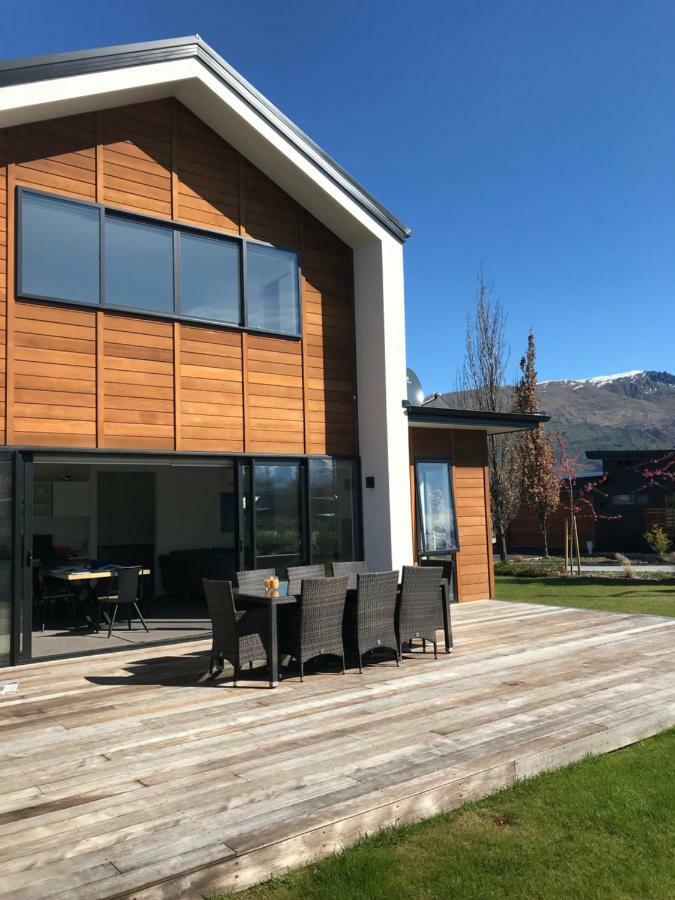Luxury On Kapuka Villa Wanaka Exteriör bild